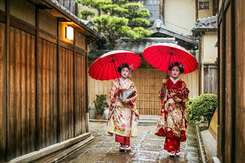 An Intimate Geisha Evening